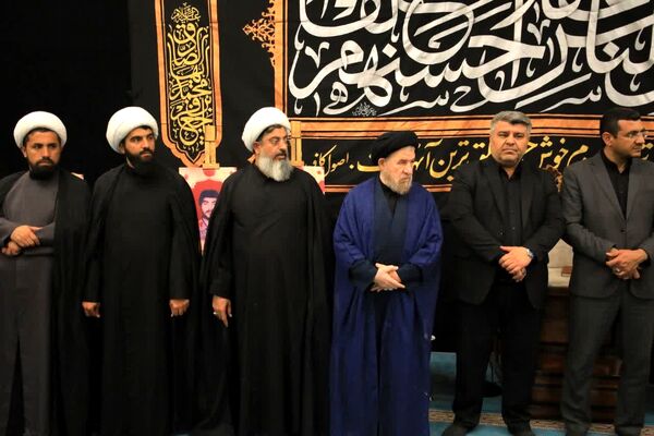 دیدار تمامی مسئولان ساوجبلاغ با امام جمعه 