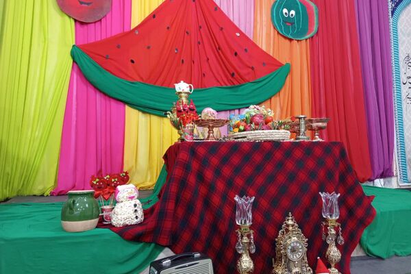 شور شب یلدا در مدارس رباط‌کریم