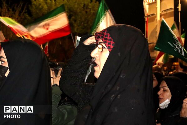 میدان با شما،خیابان با ما