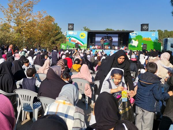اجتماع بزرگ خانوادگی از مشهد تا قدس
