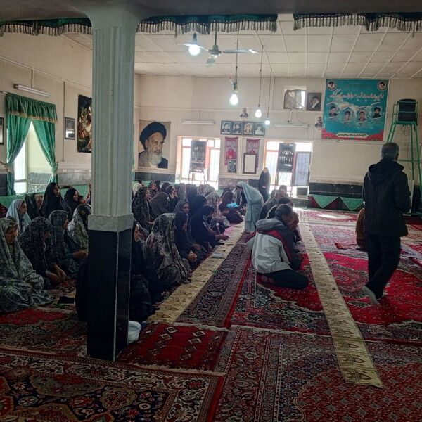 نماز عید فطر در مسجد صاحب الزمان روستای گزکوه