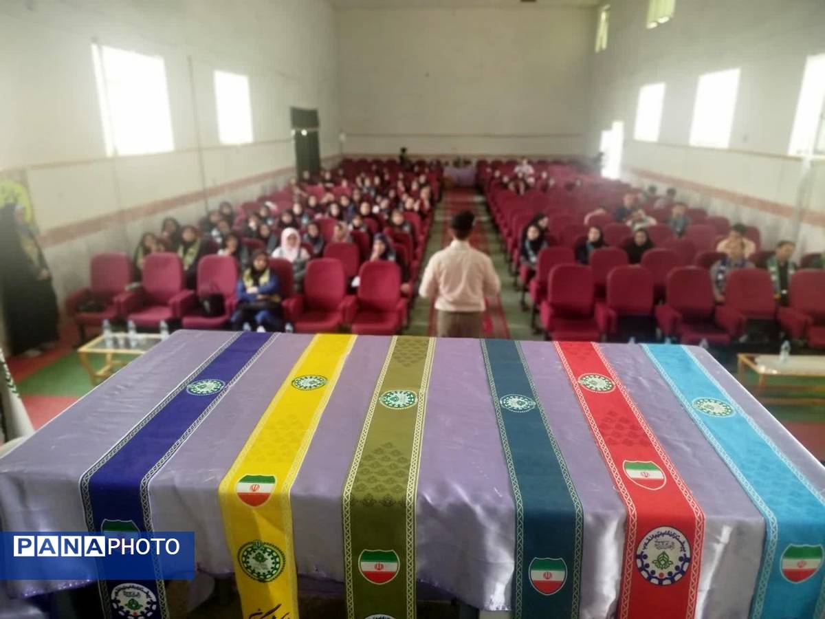 برگزاری کلاس‌های آموزشی ضمن خدمت مربیان پیشتازان در فاروج