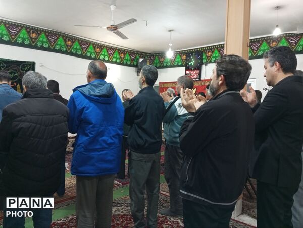 عید بندگی در مسجد ابوالفضلی نیشابور 