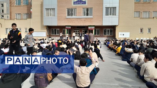 جشن میلاد امام علی (ع) و روز پدر در مدرسه ابوریحان بیرونی 