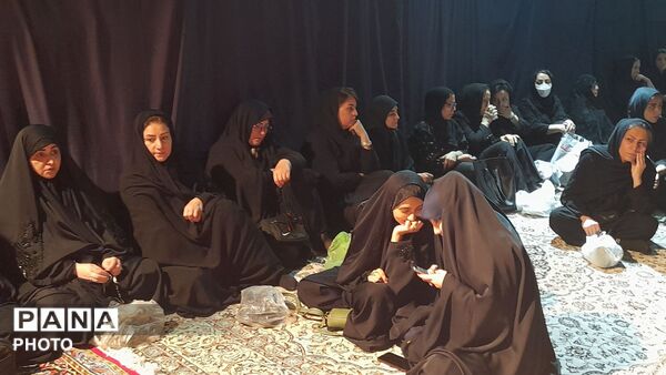 مراسم عزاداری ماه محرم در هیئت محبین ائمه نظرآباد 