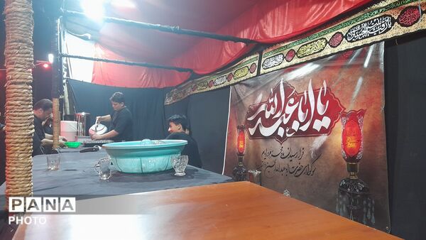 نسل جوان و کودک، پرچم‌داران عشق حسینی در مشهد