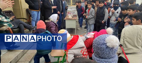 برگزاری جشن مبعث در دبیرستان شهید مصطفی خمینی و دبستان ۱۲ فروردین کارخانه قند شیروان