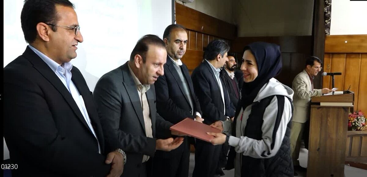 تجلیل آموزش‌وپرورش کهگیلویه و بویراحمد از افتخار‌آفرینی سرمربی تیم ملی اسکیت رولبال بانوان جمهوری اسلامی ایران