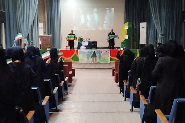 افتتاحیه طرح مصباح الهدی و جشن میلاد حضرت زینب(س) دبیرستان ریحانه النبی باقرشهر 