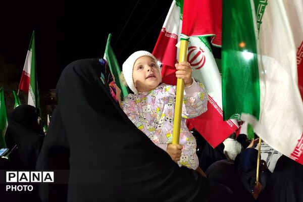 پاهایی که از ایستادن خسته نمی‌شوند