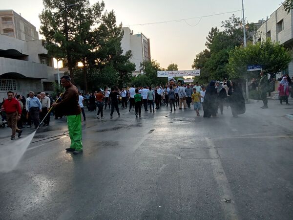 شروع حرکت راهیان عشق از میدان بی بی شطیطه تا مسجد جامع  