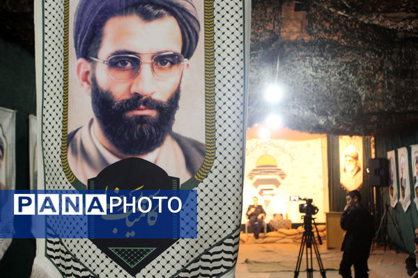 روایتگری طلاب جوان در یادواره شهدای مدرسه حقانی قم