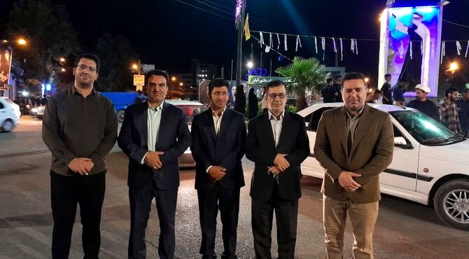 بیعتی خستگی‌ ناپذیر در میدان امام خمینی (ره) در نود وهشتمین قرار شبانه ،  شهرستان کوهدشت
