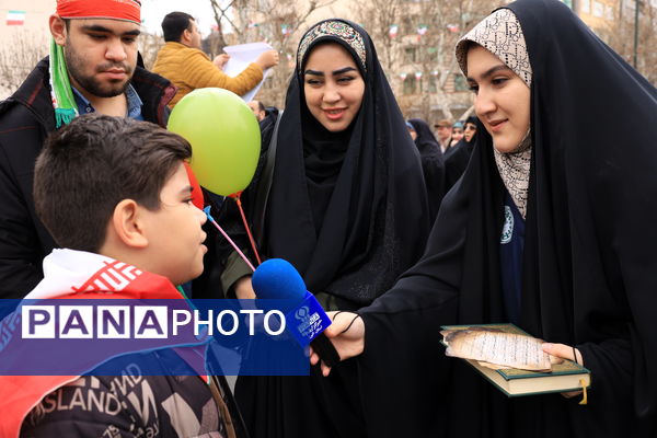 راهپیمایی ۲۲ بهمن در کرج 