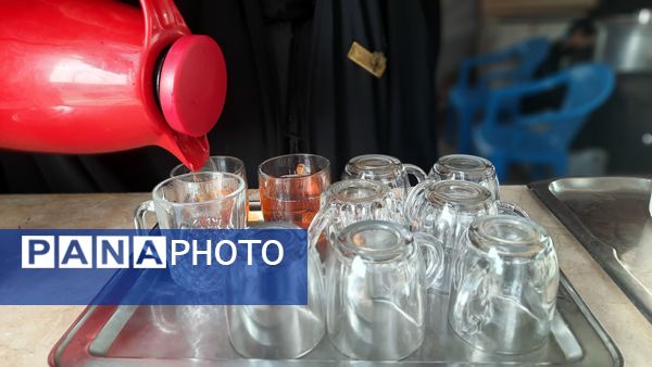 مشارکت نوجوانان عاشورایی در مراسم جاماندگان اربعین حسینی