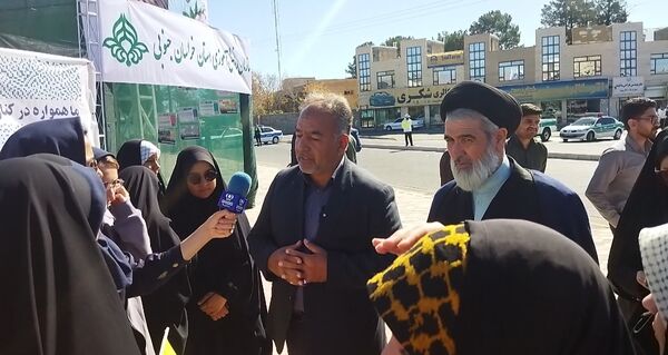 غرفه سازمان دانش آموزی محل همدلی و هم زبانی دانش آموزان