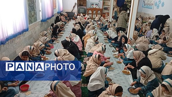 مراسم شهادت حضرت زهرا(س) در مدرسه سمیه کاشمر