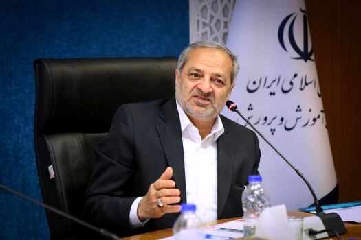 پیام تسلیت وزیر آموزش و پرورش به دنبال درگذشت ناصر قفلی 