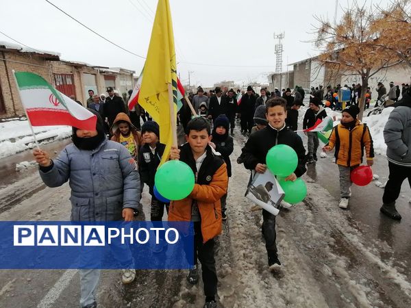 راهپیمایی ۲۲ بهمن، تجلی اتحاد و اراده ملی در بایگ