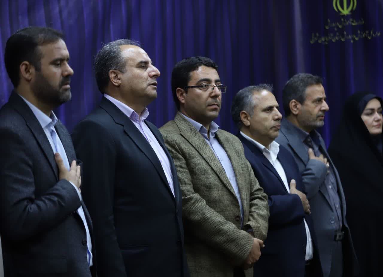 حضور مدیرکل آموزش و پرورش آذربایجان شرقی در هشتادوهشتمین تجمع شبانه‌روزی میدان ساعت