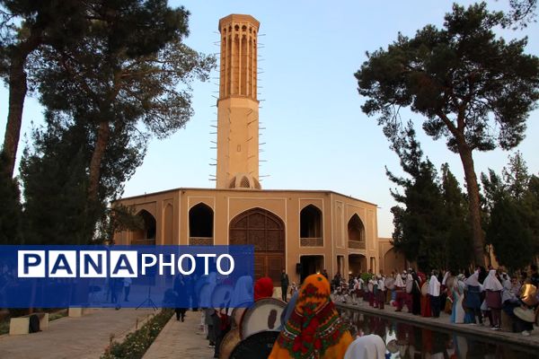 برگزاری جشنواره «شش گام تا شکوفایی» در یزد