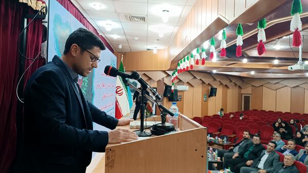 رونمایی سراسری «روایت قهرمان» در آیین گرامیداشت هفته کتاب یاسوج