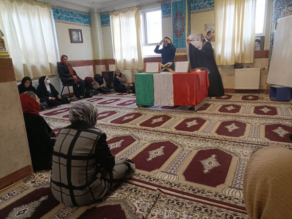 برگزاری کارگاه کاهش آسیب‌های اجتماعی در دبیرستان شهیدان گروسی