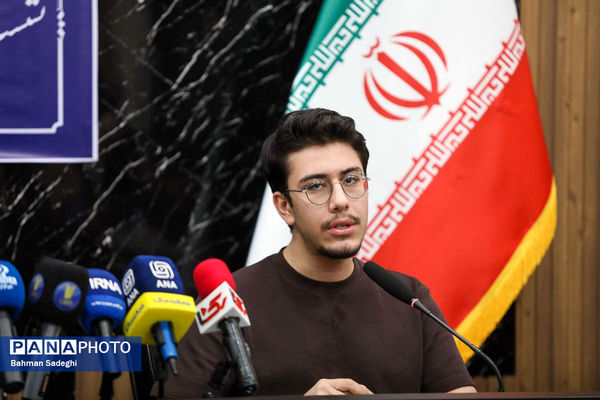 نشست خبری رئیس باشگاه دانش پژوهان جوان 