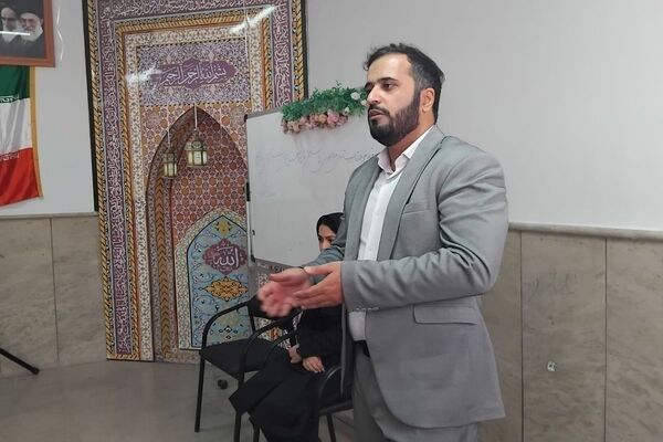  هفته پژوهش در مدرسه نرگس پردیس