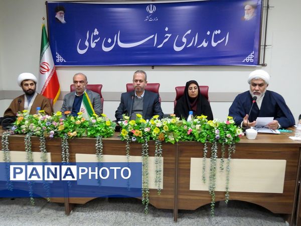 برگزاری جلسه ستاد دهه فجر استان