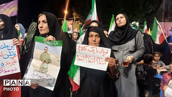 طوفان مردم غیور کوهدشت در موج هفتادودوم
