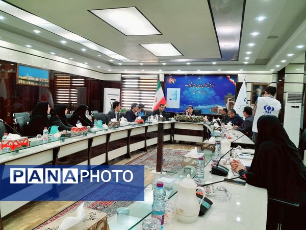 نشست شورای برنامه‌ریزی و نظارت تعلیم و تربیت کودک آموزش و پرورش استان بوشهر