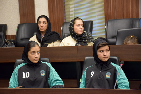 نشست همدلی معاون استاندار با قهرمانان و مربیان ورزشی تربت حیدریه