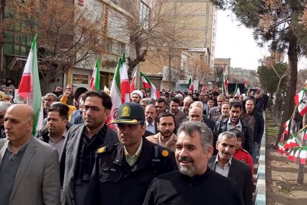 فرزندان ایران از مدارس شهریار تا راهپیمایی