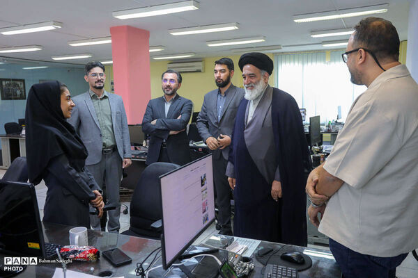 بازدید رئیس شورای هماهنگی تبلیغات اسلامی استان تهران از خبرگزاری پانا