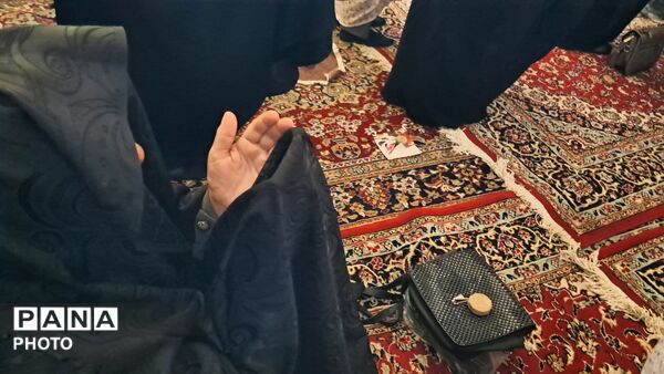 نماز جمعه ای با عطر رمضان در کاشمر 