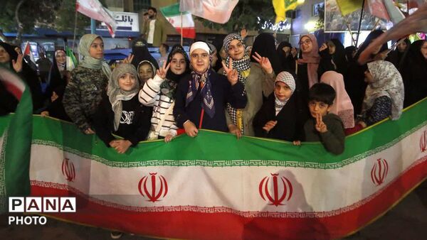 فردیس؛ تجلی عشق به ایران در قاب همبستگی