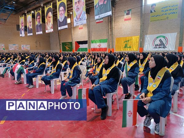 همایش بزرگ یاوران مقاومت در بیرجند 