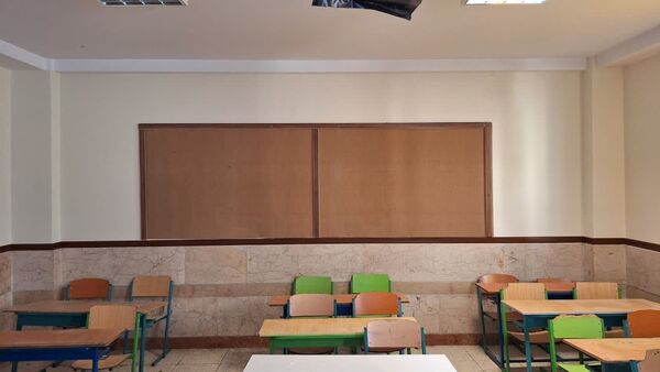 دبستان شقایق‌ها در بخش صفادشت با تجهیز و زیباسازی مدرسه به استقبال ماه مهر رفت