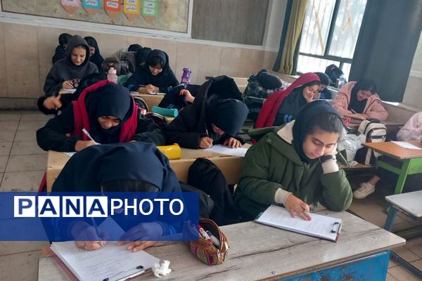 برگزاری آزمون شبه تیمز شماره۲ در دبیرستان ارمغان