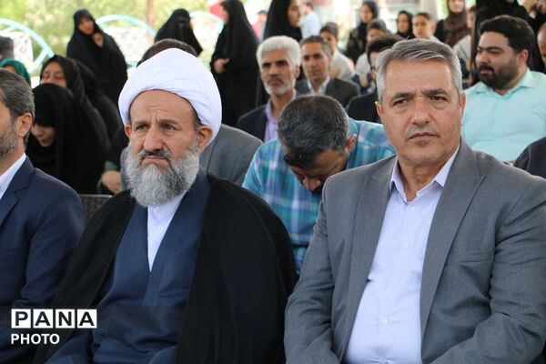 گرامی داشت مقام معلم و آئین گلباران مزار شهدای گمنام