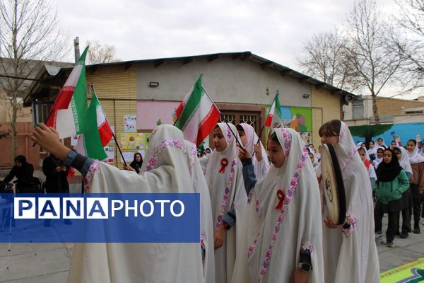 آغاز بهار دانایی در دهه فجر و افتتاح بسته ایرانمون در مدرسه نسترن سملقان