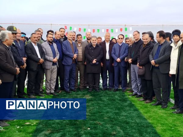 افتتاح زمین چمن مصنوعی شهدای روستای شهوار