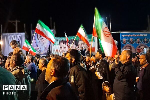 مردم باشت تا زمان پیروزی نهایی در خیابان‌ها میدان‌داری می‌کنند