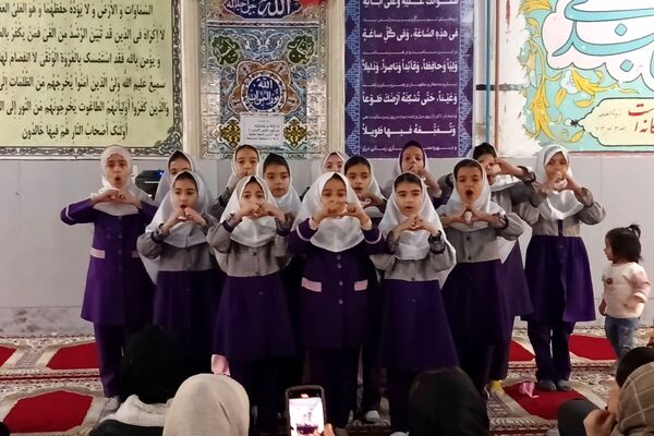 گرامیداشت میلاد حضرت زهرا (س) در دبستان فرزانگان رباط‌کریم