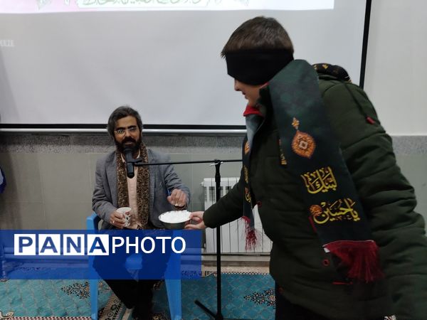 جشن میلاد حضرت زهرا (س) در دبیرستان شهید بهشتی 