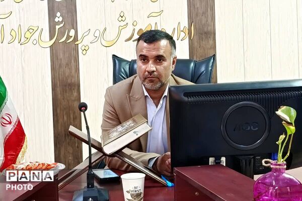 تقدیر از دانش آموزان منتخب فرصت نوجوانی منطقه جوادآباد