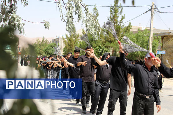 عزاداری تاسوعای حسینی در شهر درق 