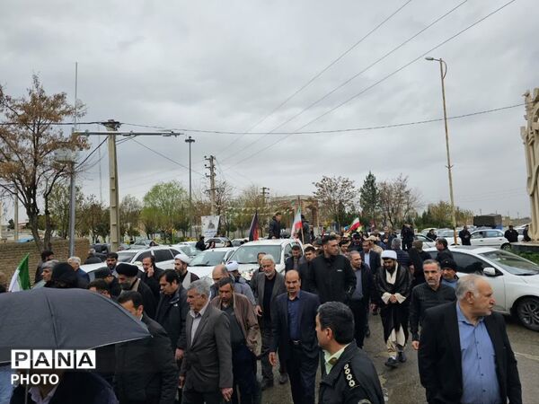 مراسم تشییع و تدفین پیکر پاک شهیدان والامقام محمد رنجبر کهن و مجید رستمی در نظرآباد