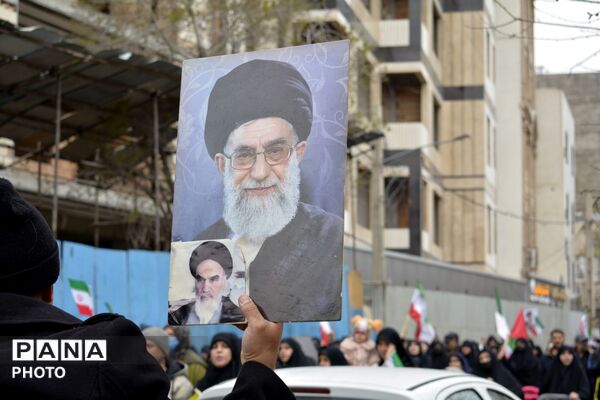 حضور حداکثری مردم و فرهنگیان اسلامشهر در راهپیمایی روز جهانی قدس 
